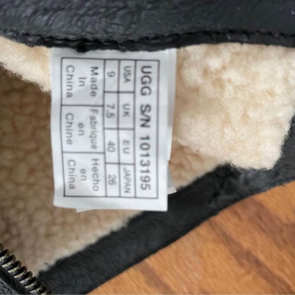 Ugg Boots - Picture 4 of 4